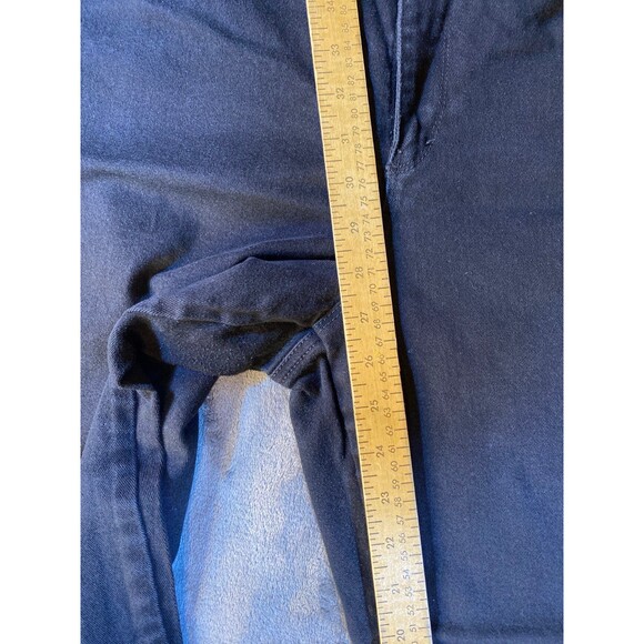 Gloria Vanderbilt, Black Denim Jeans, Size 18 Missy, Amanda Short Preowned - Picture 4 of 10